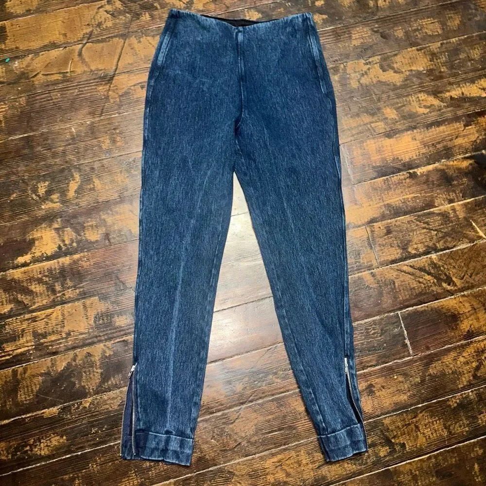 Lysse denim moto ankle zipper XS shapewear leggings
